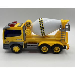 Maxx Action 3500 Cement Mixer – Yellow Construction Truck and Trailer Toy